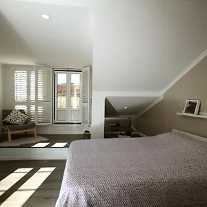 Alfama Right Point Apartment